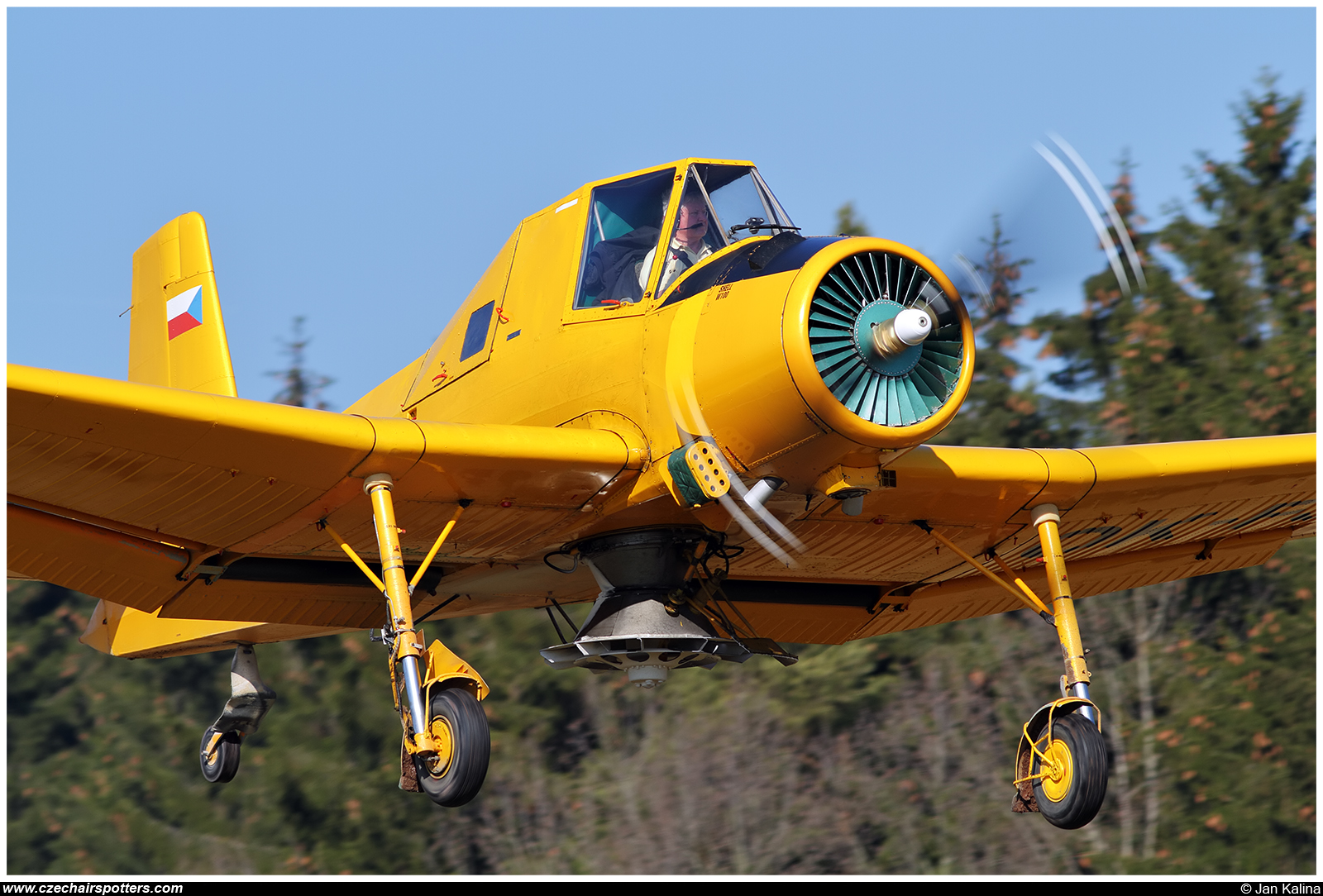 Air Special – Zlin Z-37A-2 Cmelak  OK-FJP