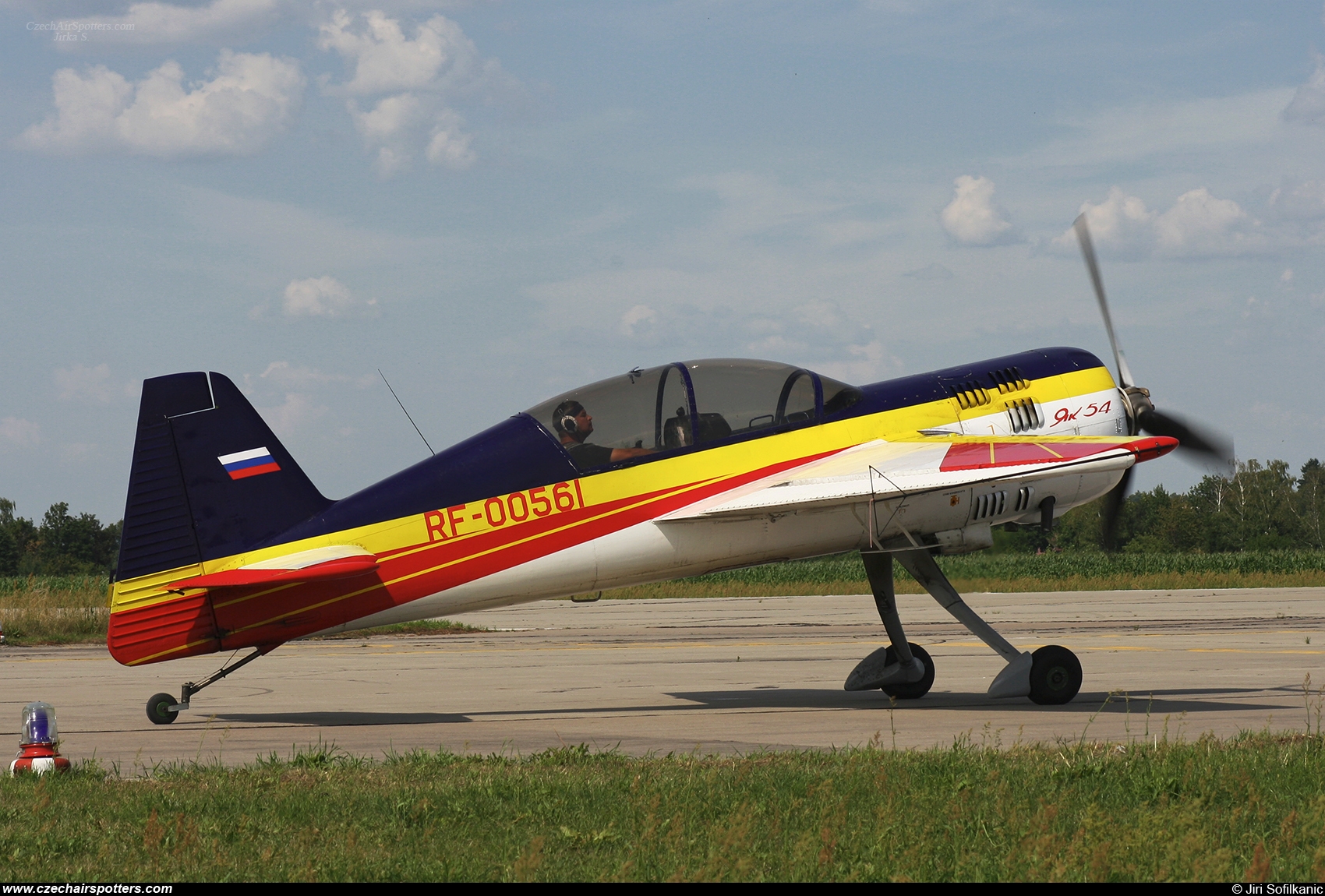 OKB Yakovlev – Yakovlev Yak-54 RF-00561