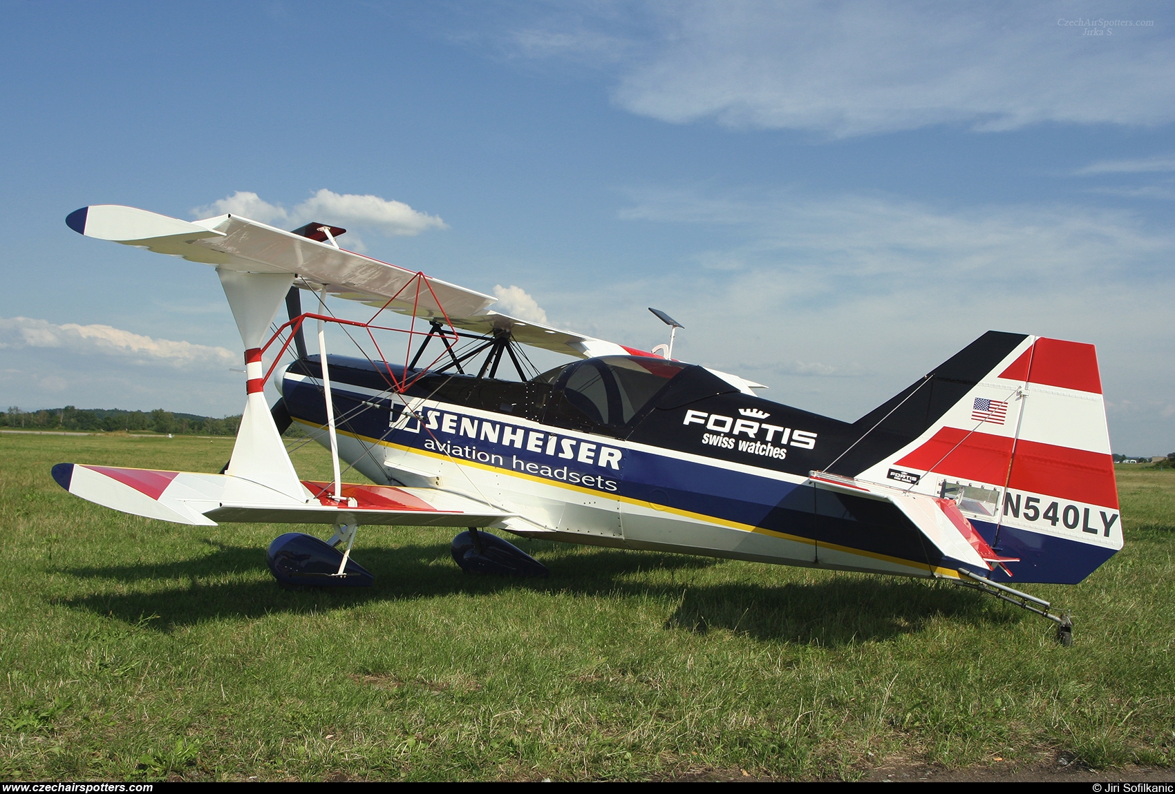 private – Aviat Pitts S-1X N540LY