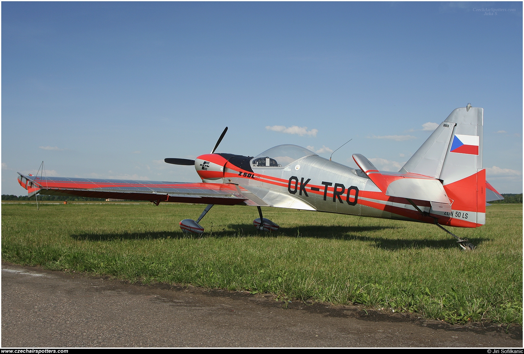 private – Zlin Z-50LS OK-TRO
