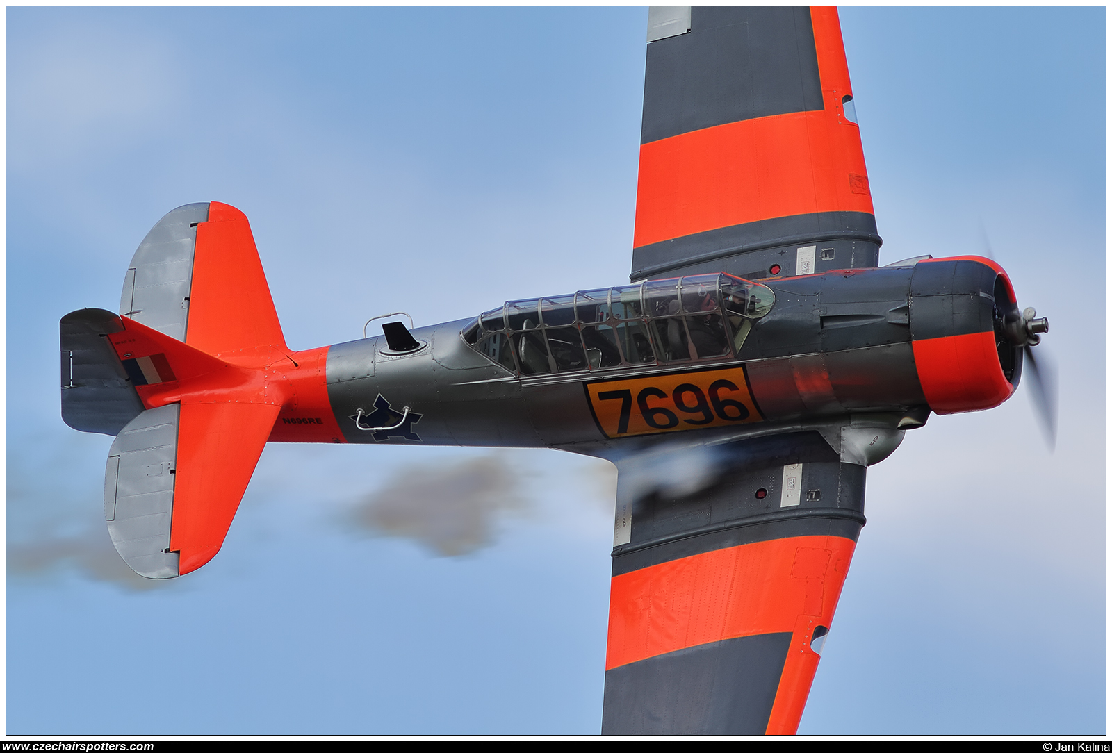 private – North American AT-6D Harvard IIA N696RE / 7696