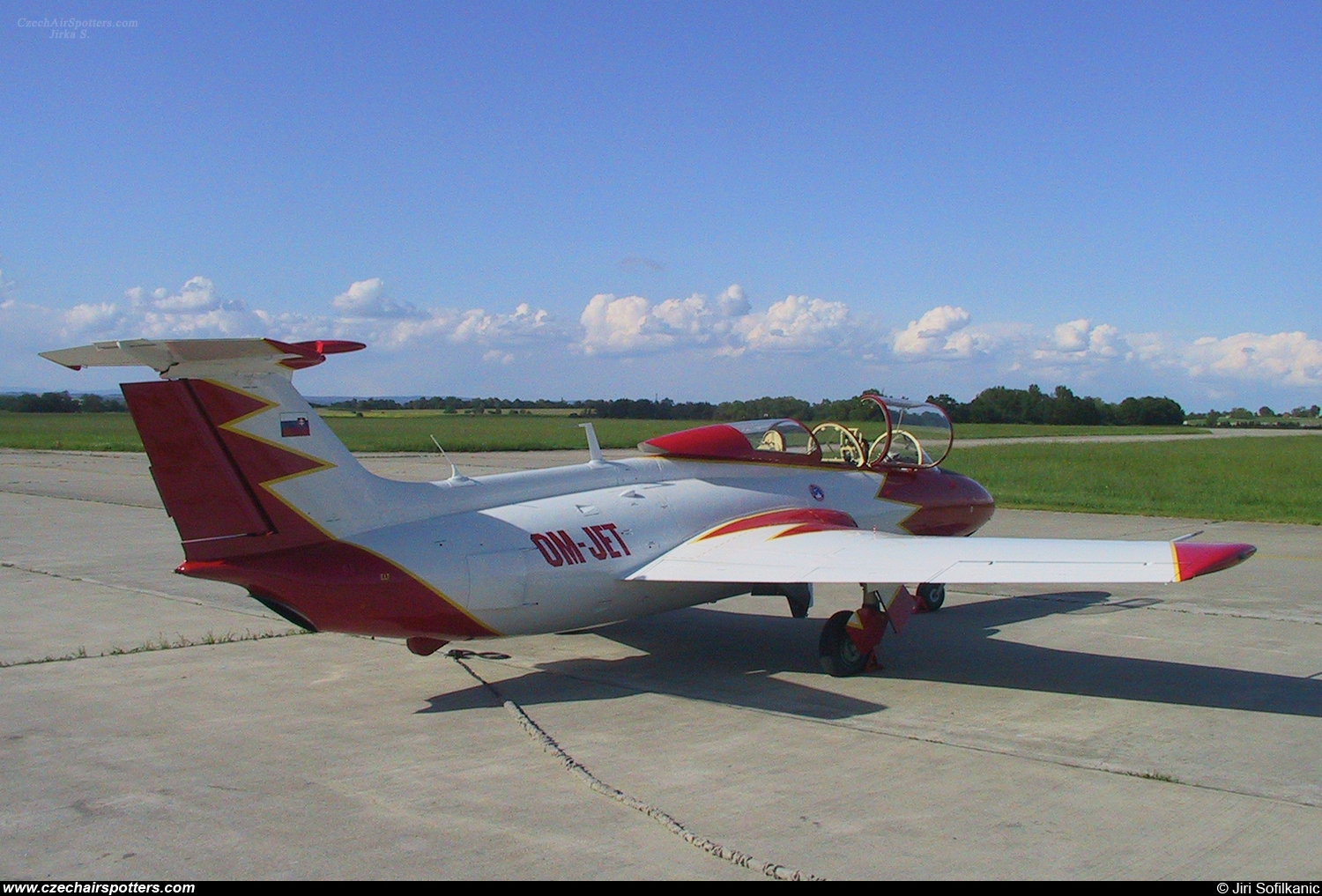 Air Prestige – Aero L-29 Delfin OM-JET