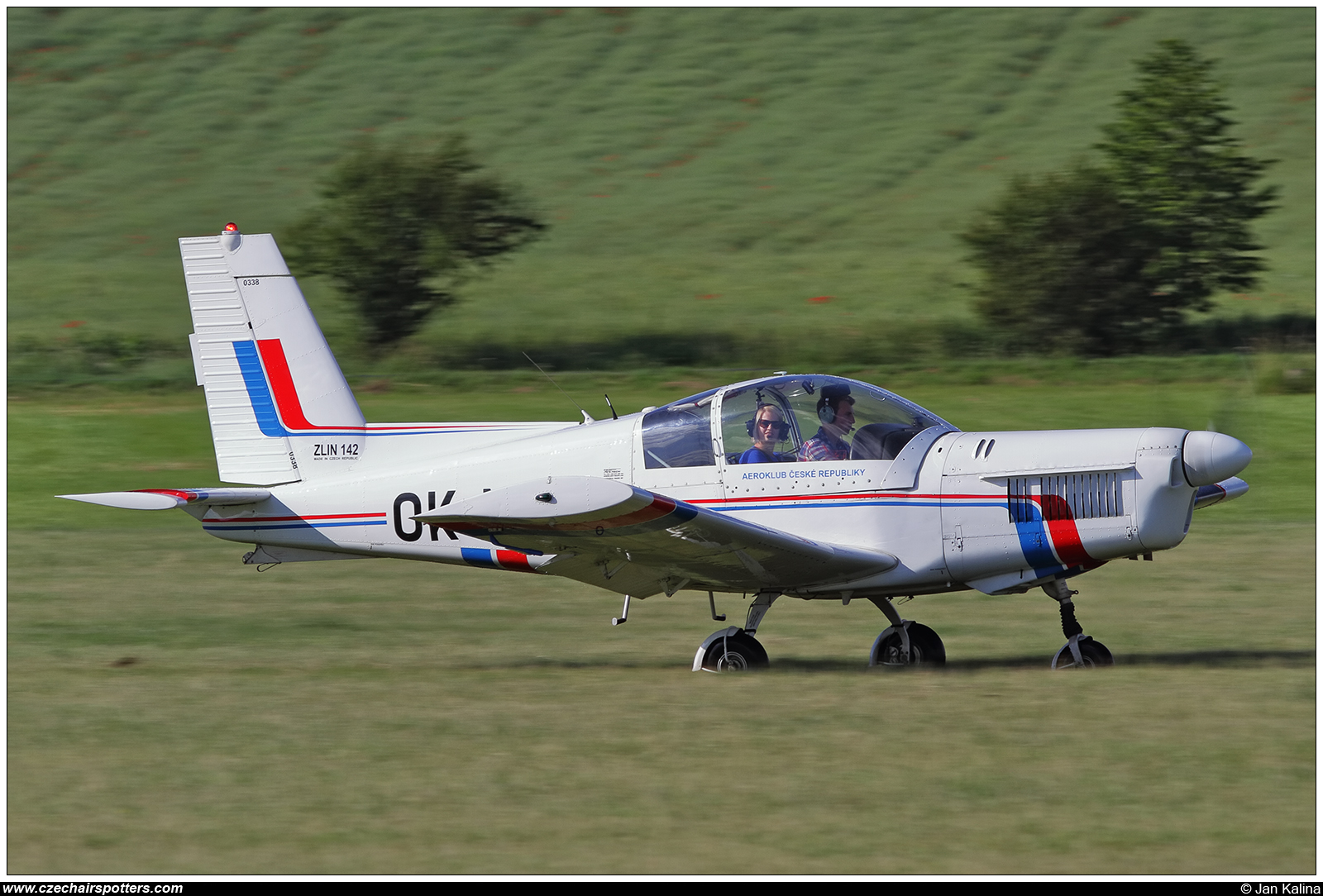 private – Zlin Z-142 OK-NOK