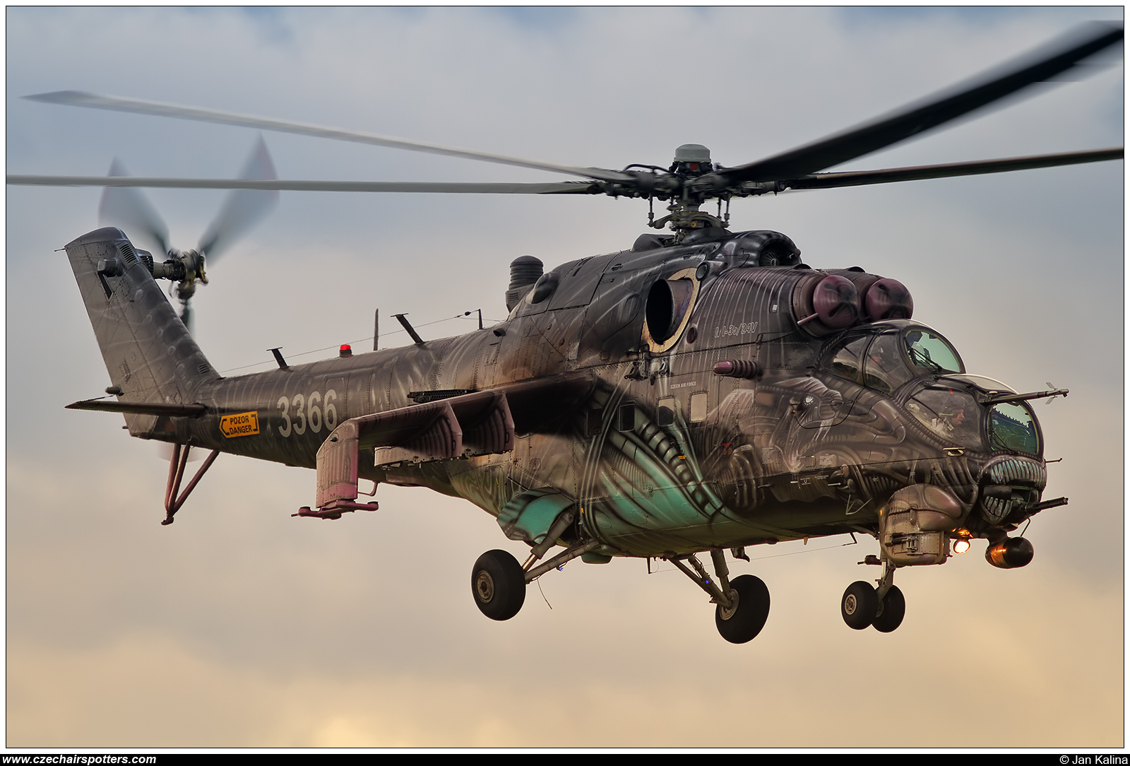 Czech - Air Force – Mil Mi-35 Hind 3366