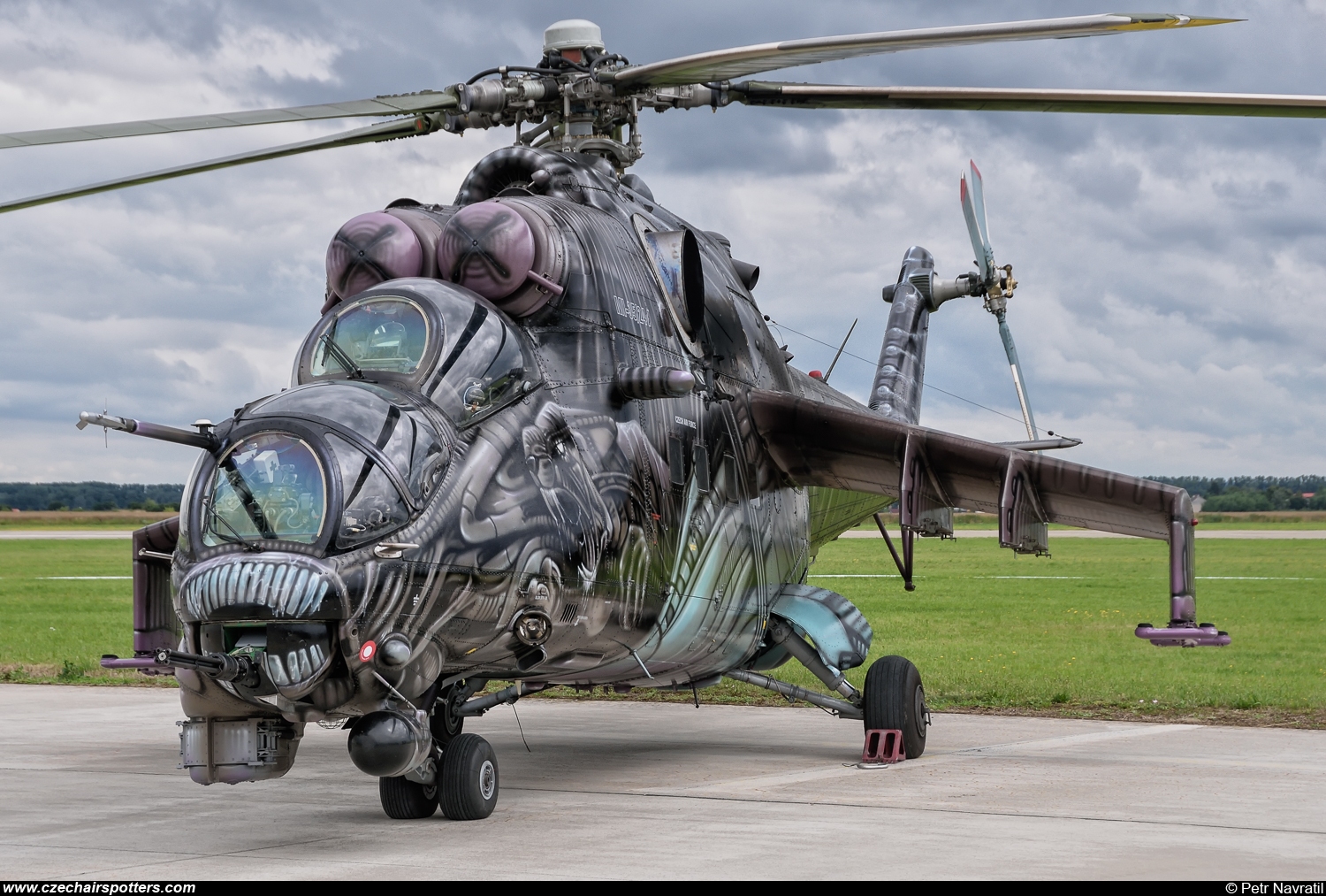 Czech - Air Force – Mil Mi-24V Hind 3366