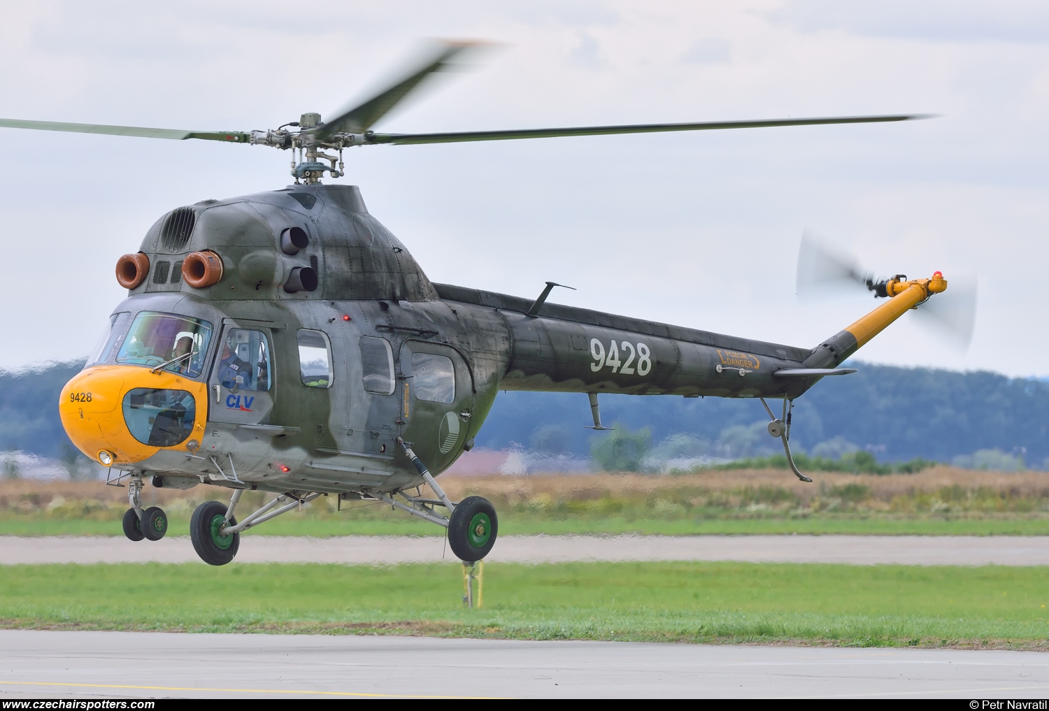 LOM Praha - CLV – PZL-Swidnik Mi-2 Hoplite 9428
