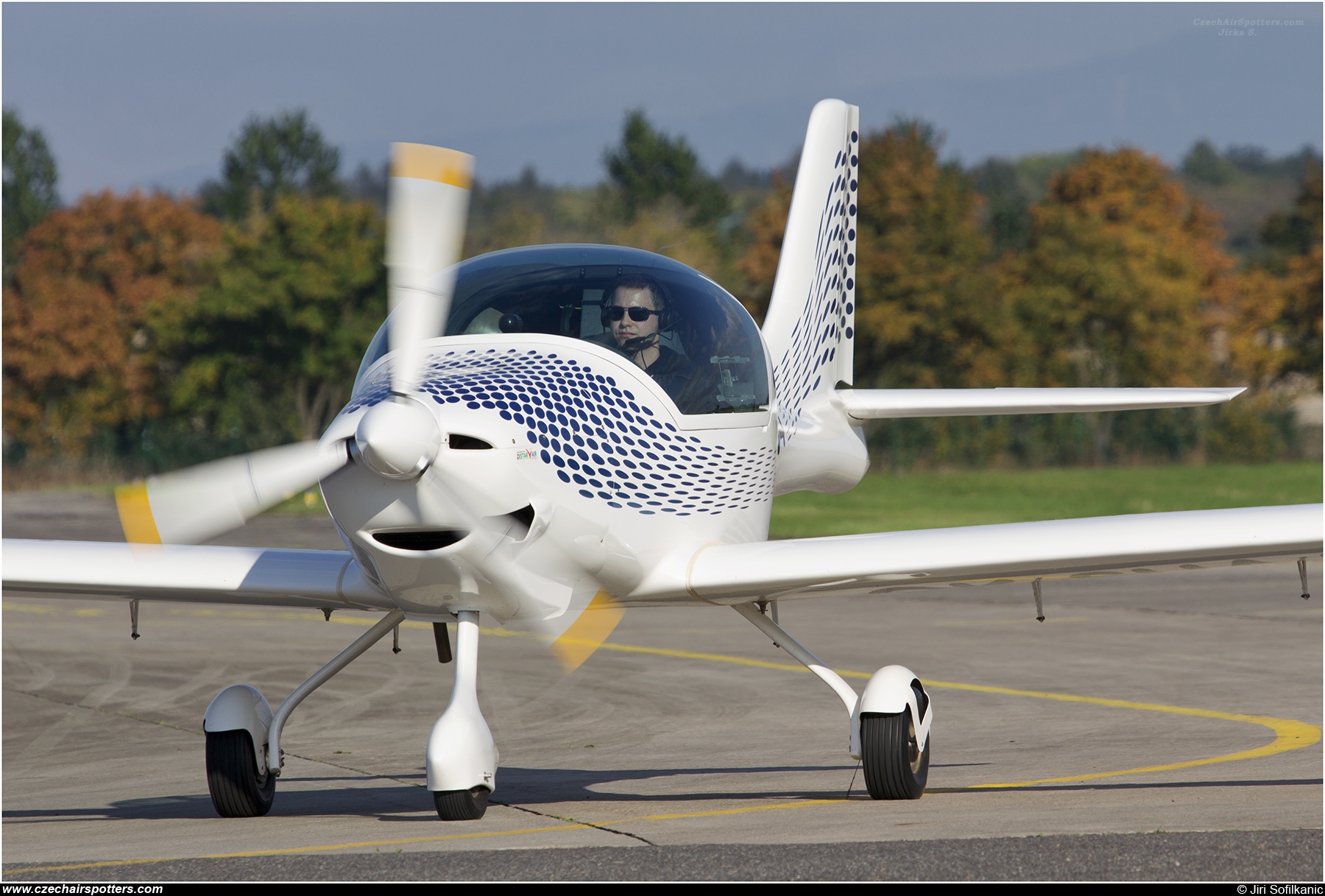 Aeroklub Hronov – Distar Samba XXL OK-SUA34