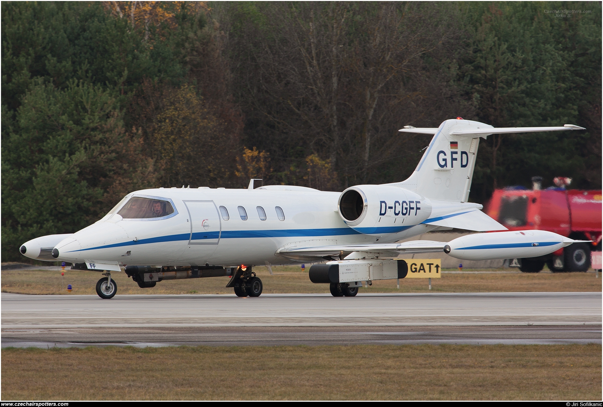 GFD – Bombardier Gates Learjet UC-35A D-CGFF