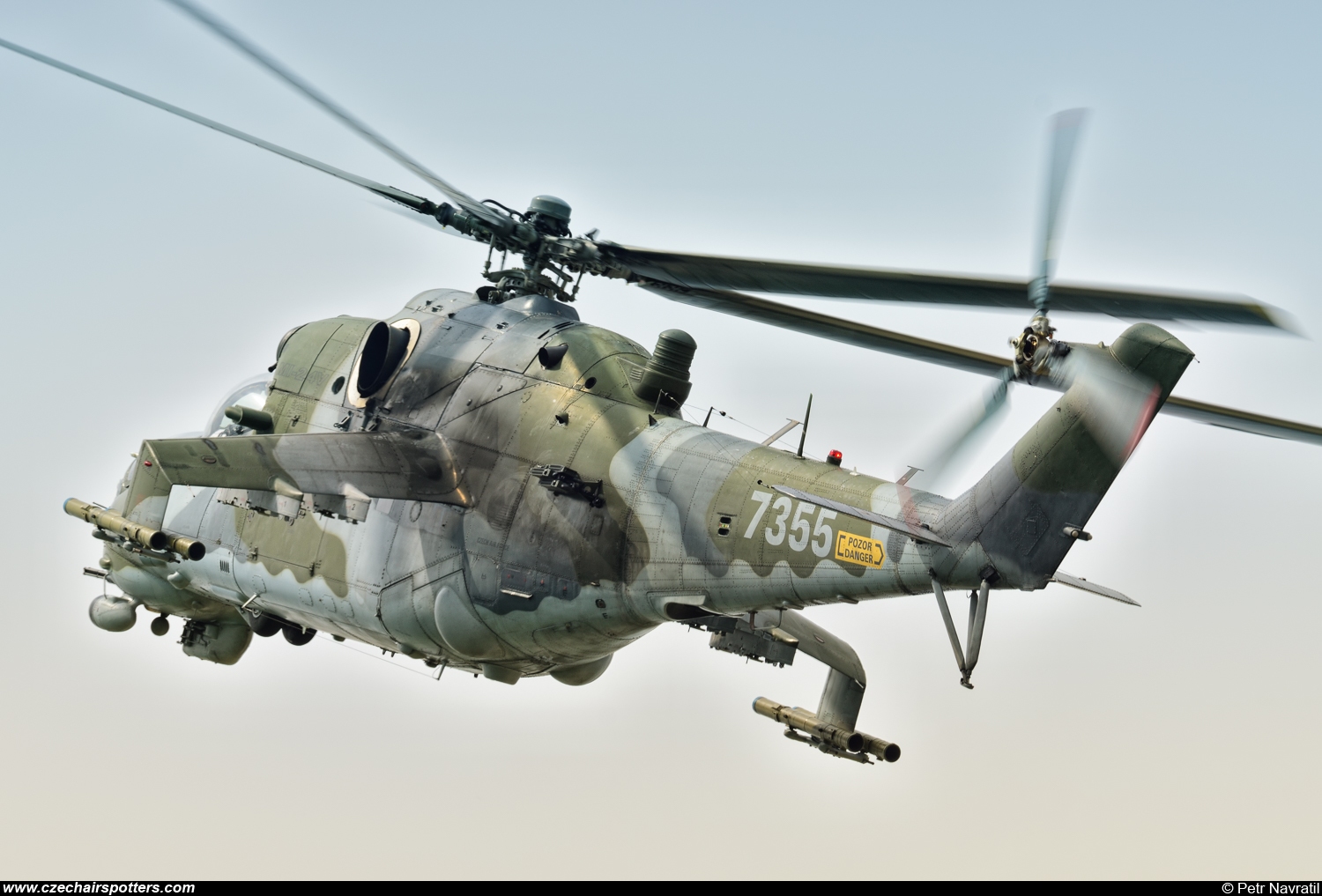 Czech - Air Force – Mil Mi-24V Hind 7355