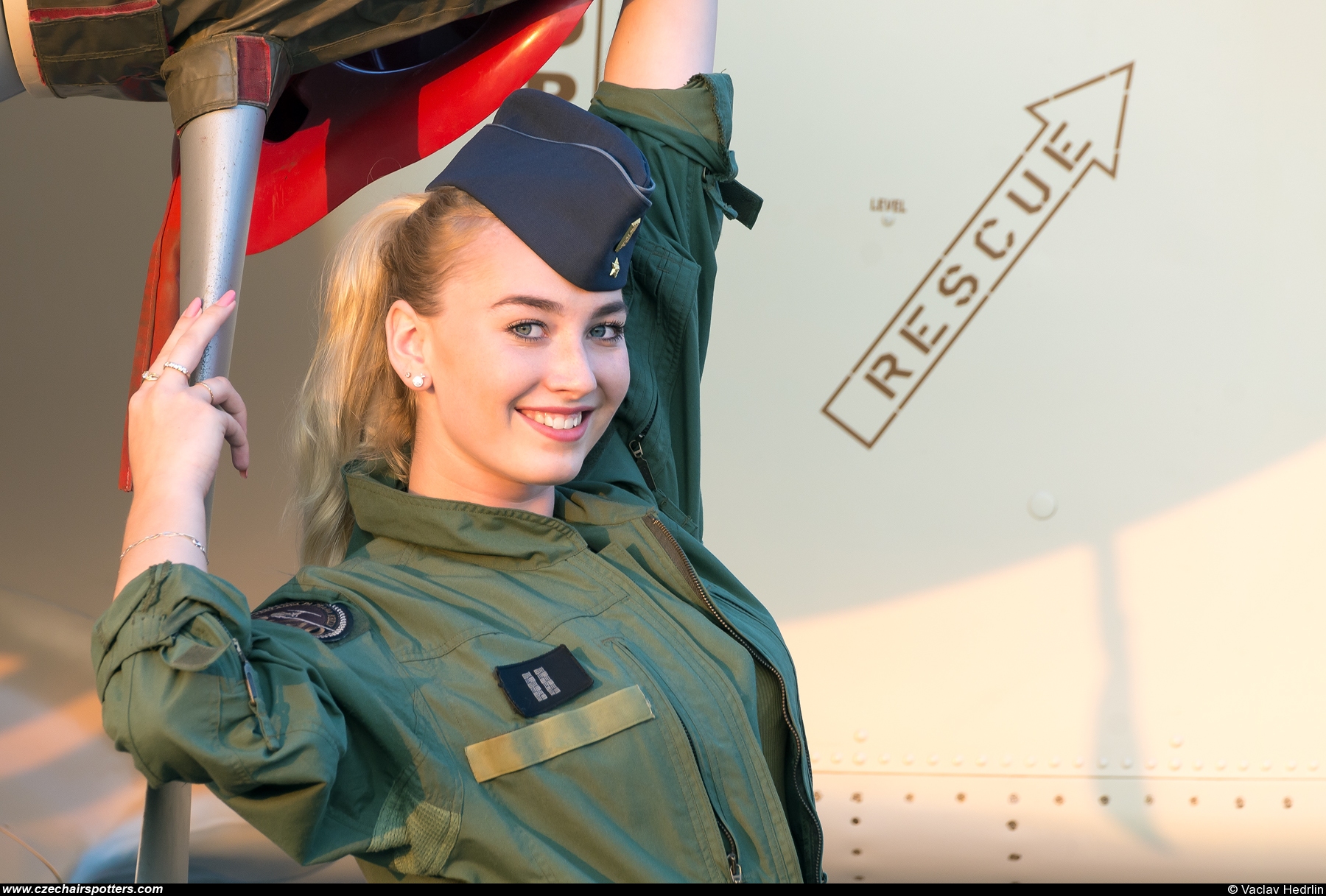 private – North American Rockwell OV-10B Bronco F-AZKM