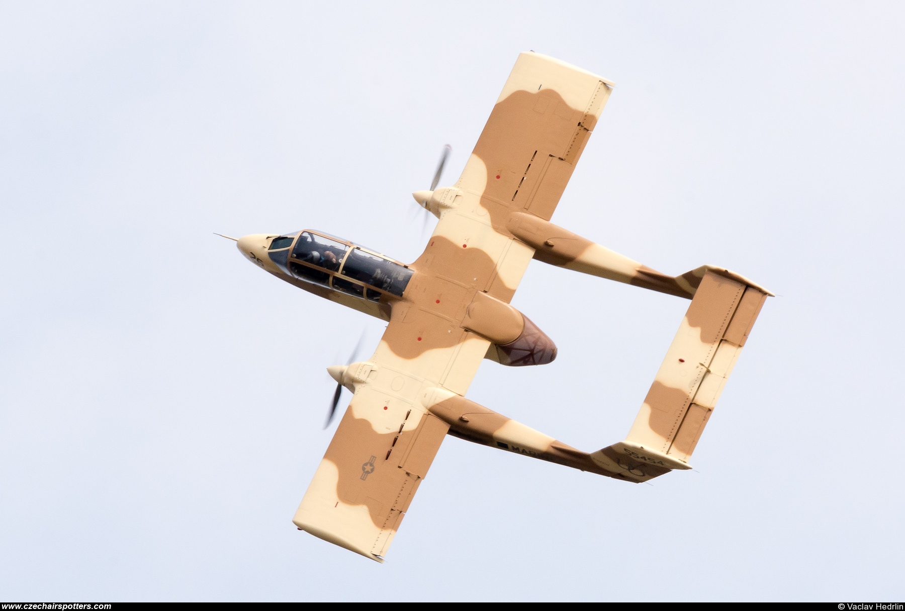 private – North American Rockwell OV-10B Bronco F-AZKM