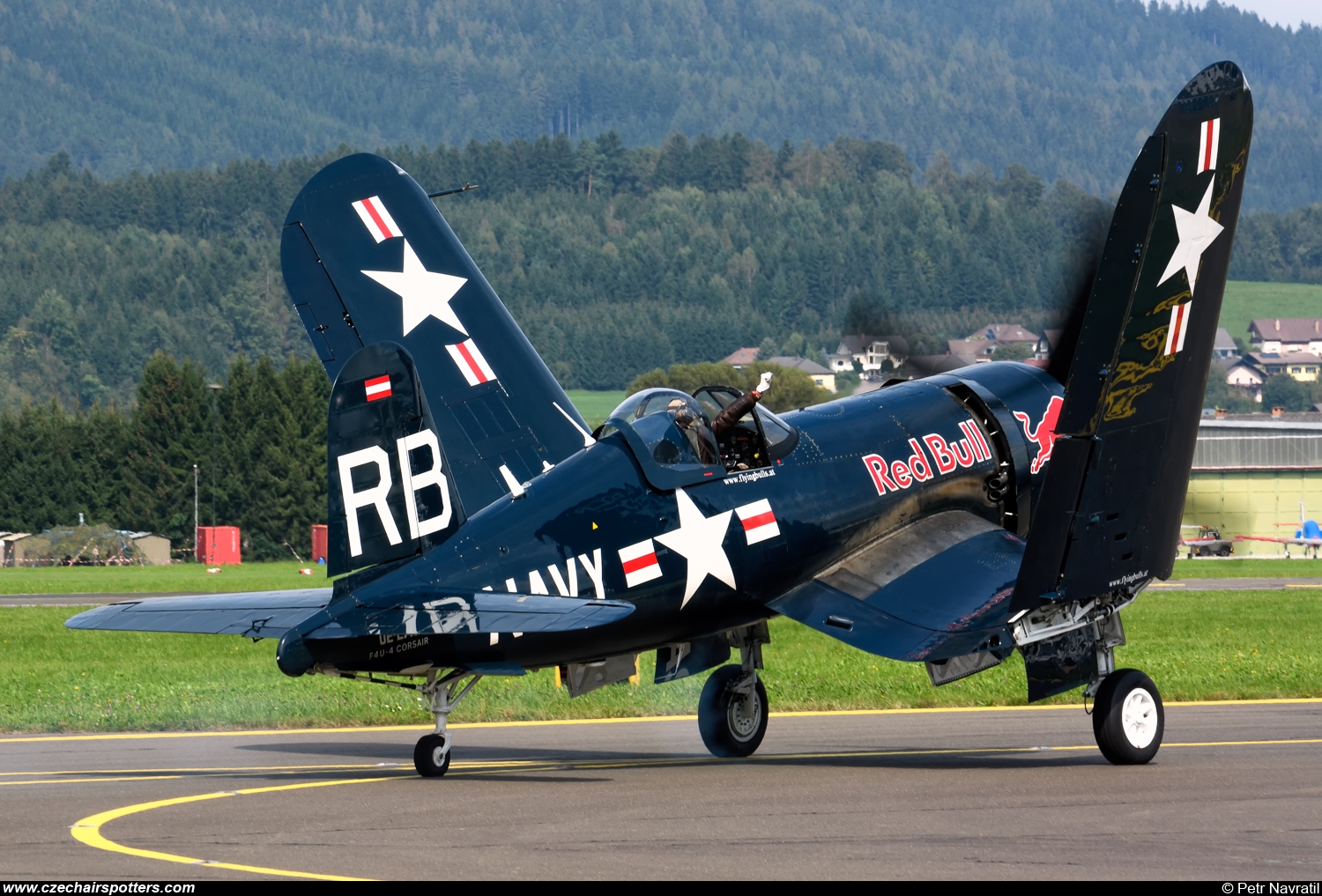 The Flying Bulls – Vought F4U-4 Corsair OE-EAS