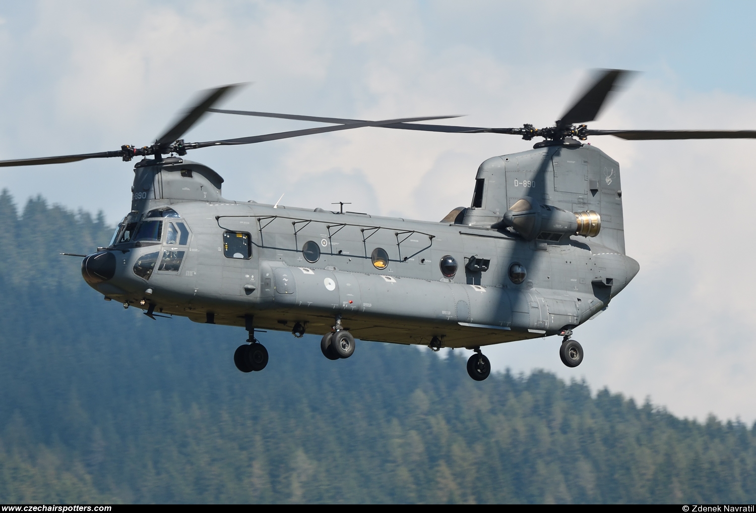 Netherlands - Air Force – Boeing CH-47F Chinook D-890