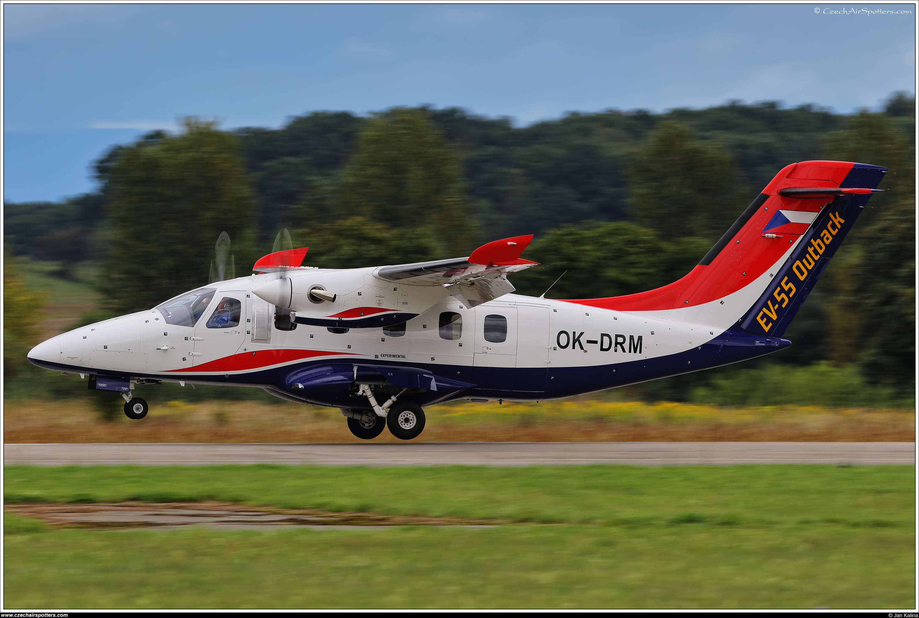 Evektor - Aerotechnik – Evektor - Aerotechnik EV-55 Outback OK-DRM