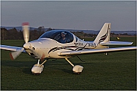 Aeroklub Jaromer – Flying Machines FM 250 Vampire II OK-SUL01