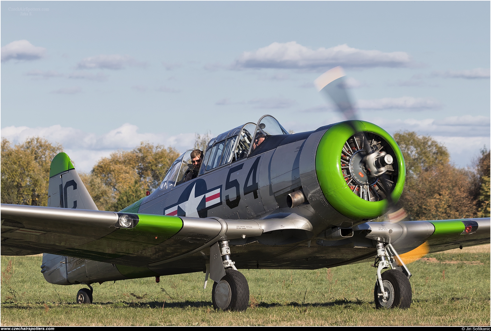 Airtrade – North American SNJ-5 Texan N3665F / JC-54