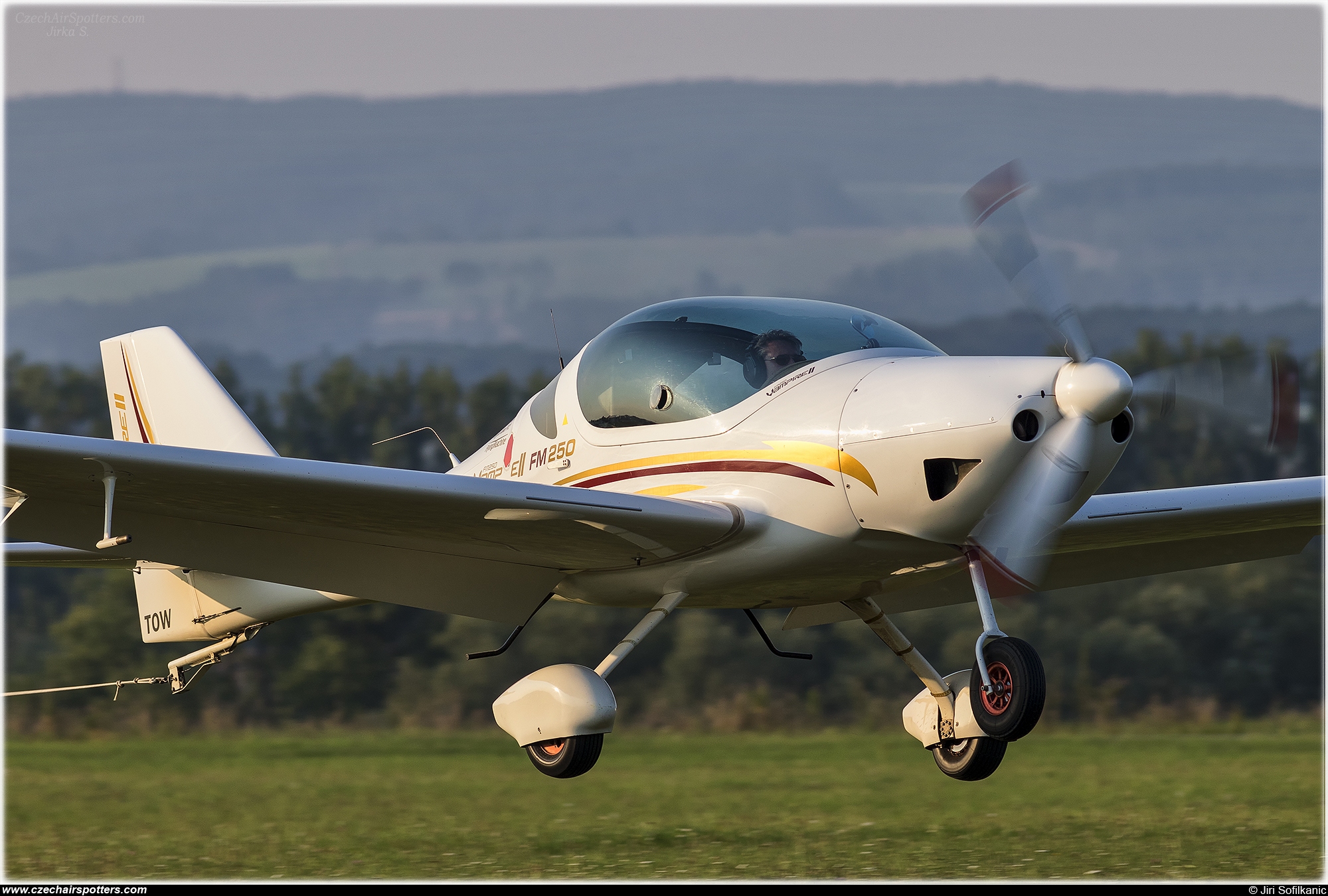 Aeroklub Jaromer – Let L-13A Blanik OK-SUL01