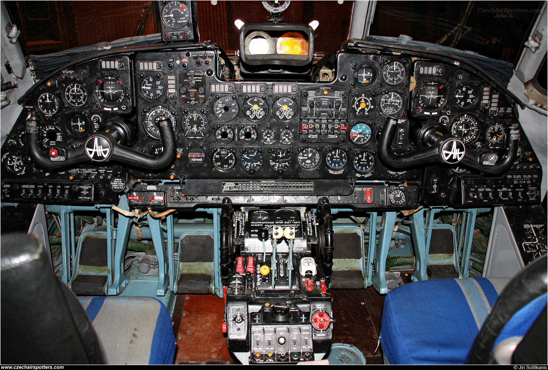 Czech - Air Force – Antonov An-24V 7110