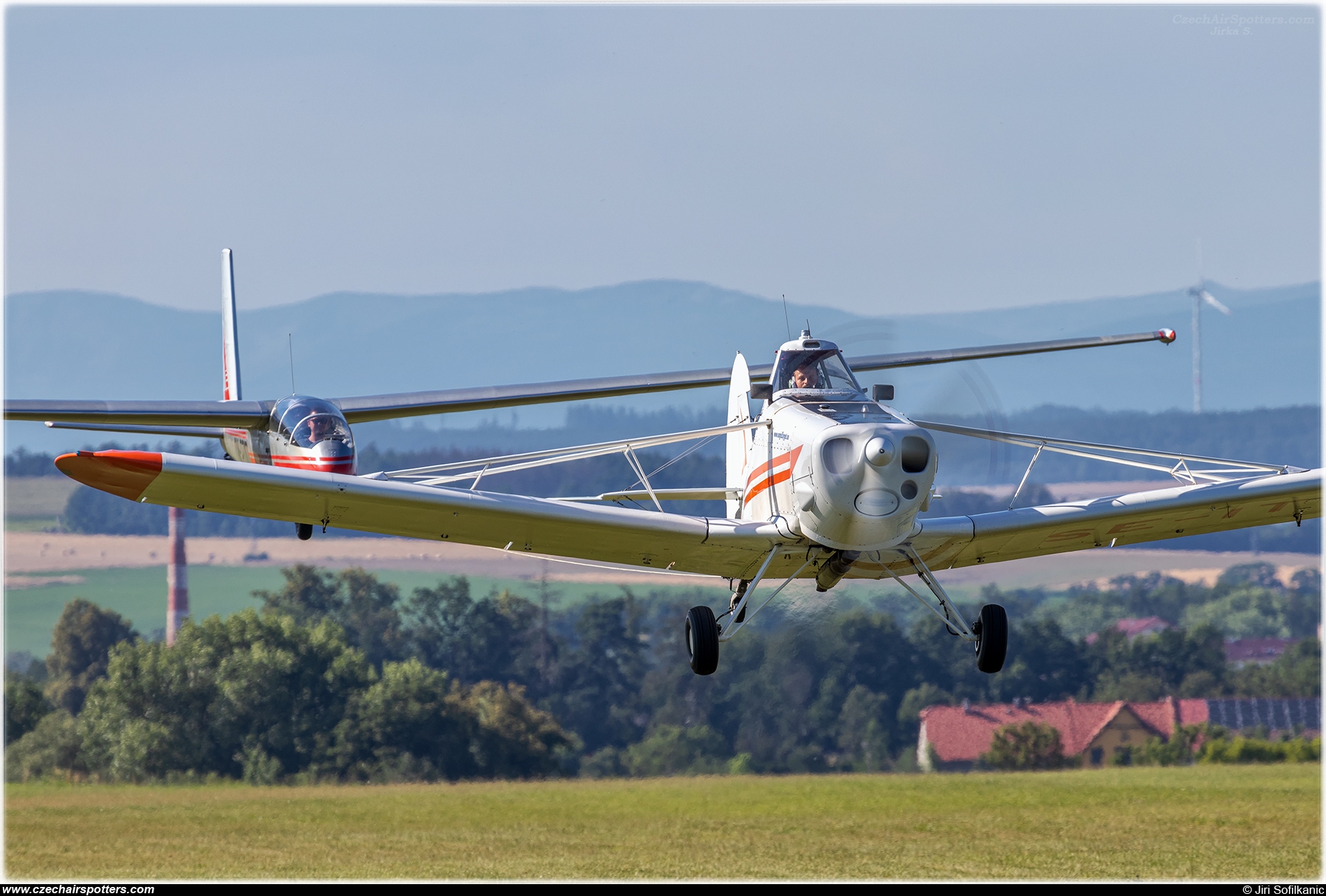 Aeroklub Jaromer – Piper PA-25-235 Pawnee SE-ITY