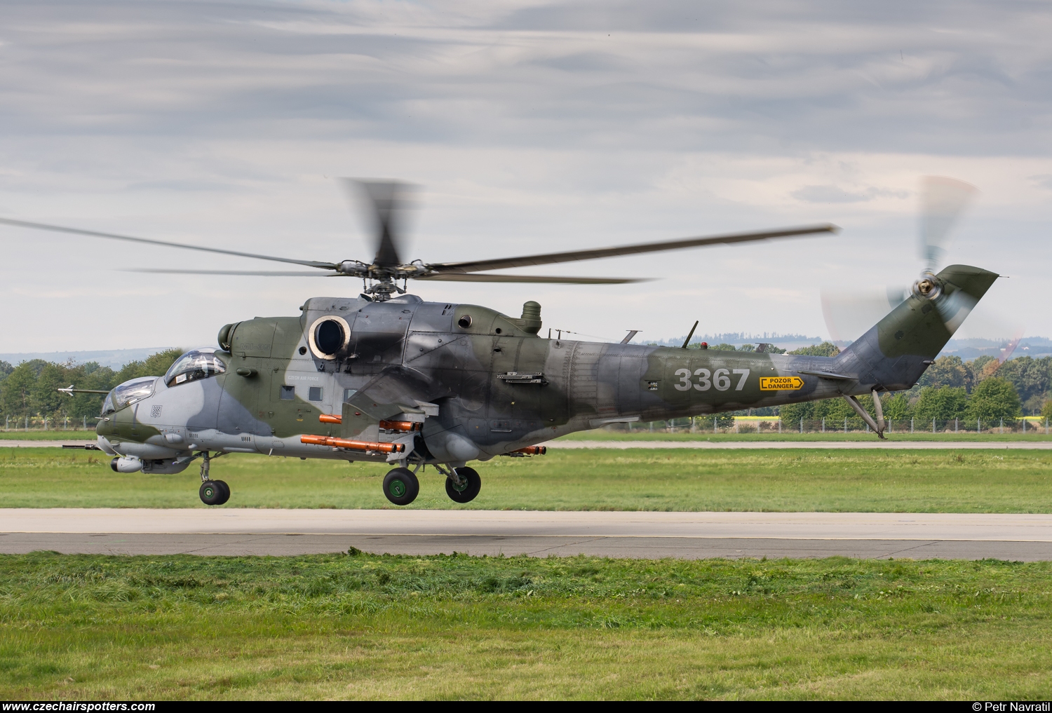 Czech - Air Force – Mil Mi-24V Hind 3367