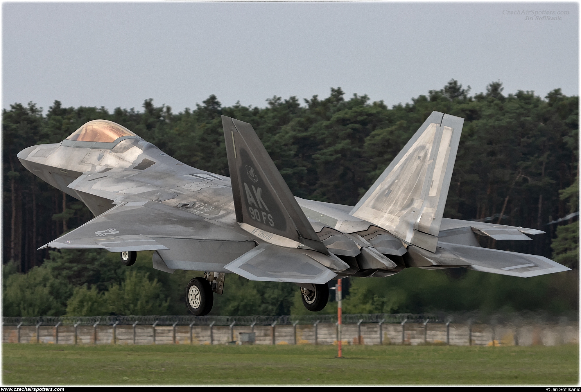 USA - Air Force – Lockheed Martin F-22A Raptor 05-4090 