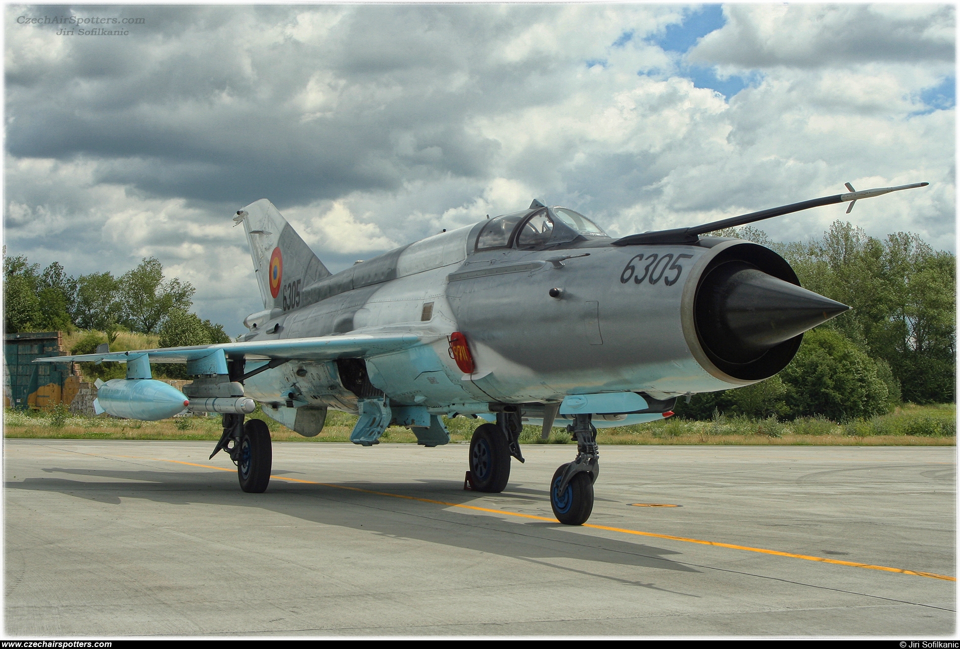 Romania - Air Force  – Mikoyan-Gurevich MiG-21MF Lancer C 6305