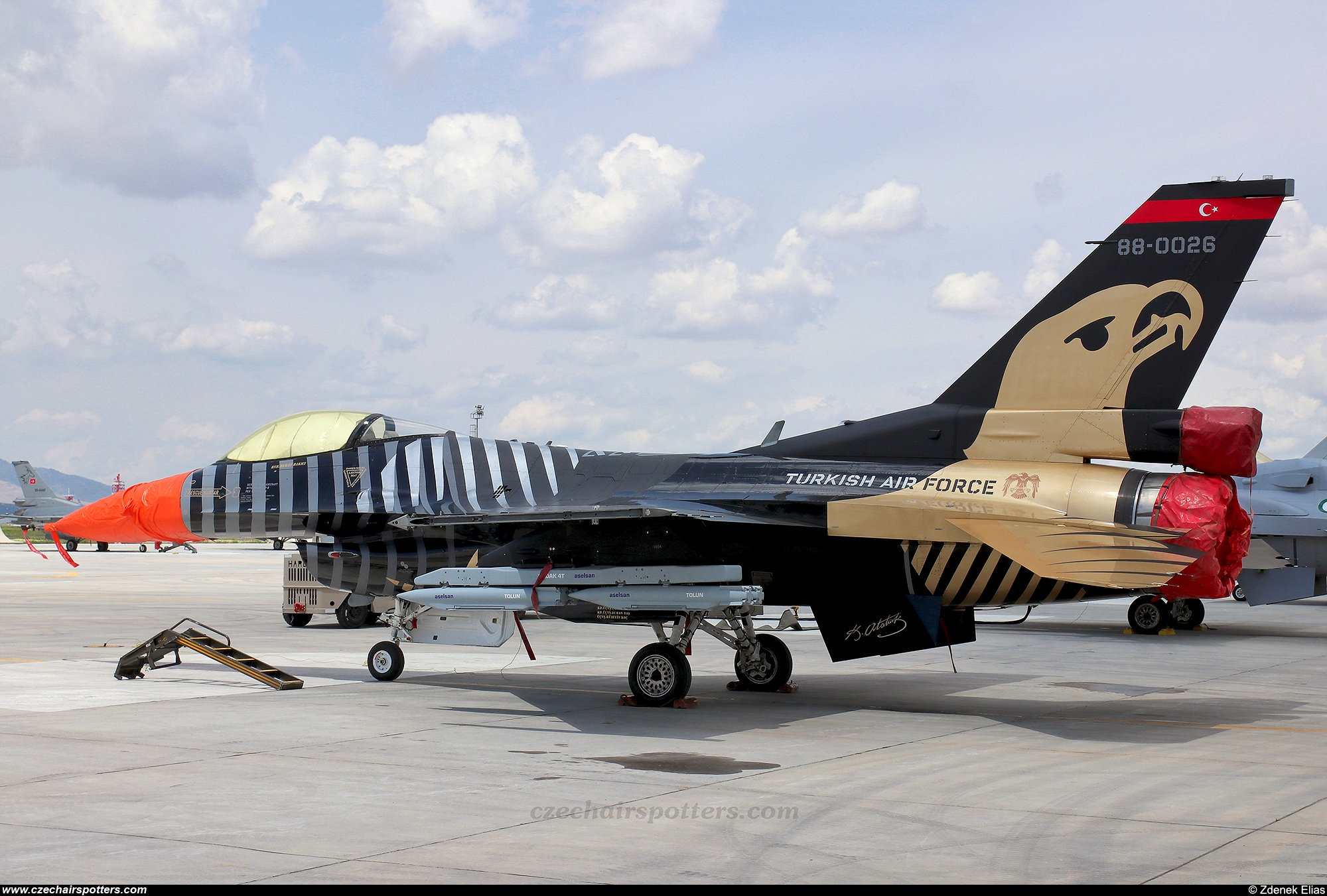 Turkey - Air Force – TUSAS F-16CJ Fighting Falcon 88-0026