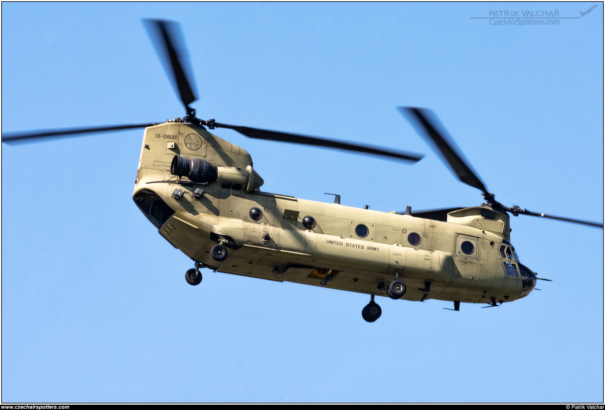 USA - Army – Boeing CH-47F Chinook 13-08132