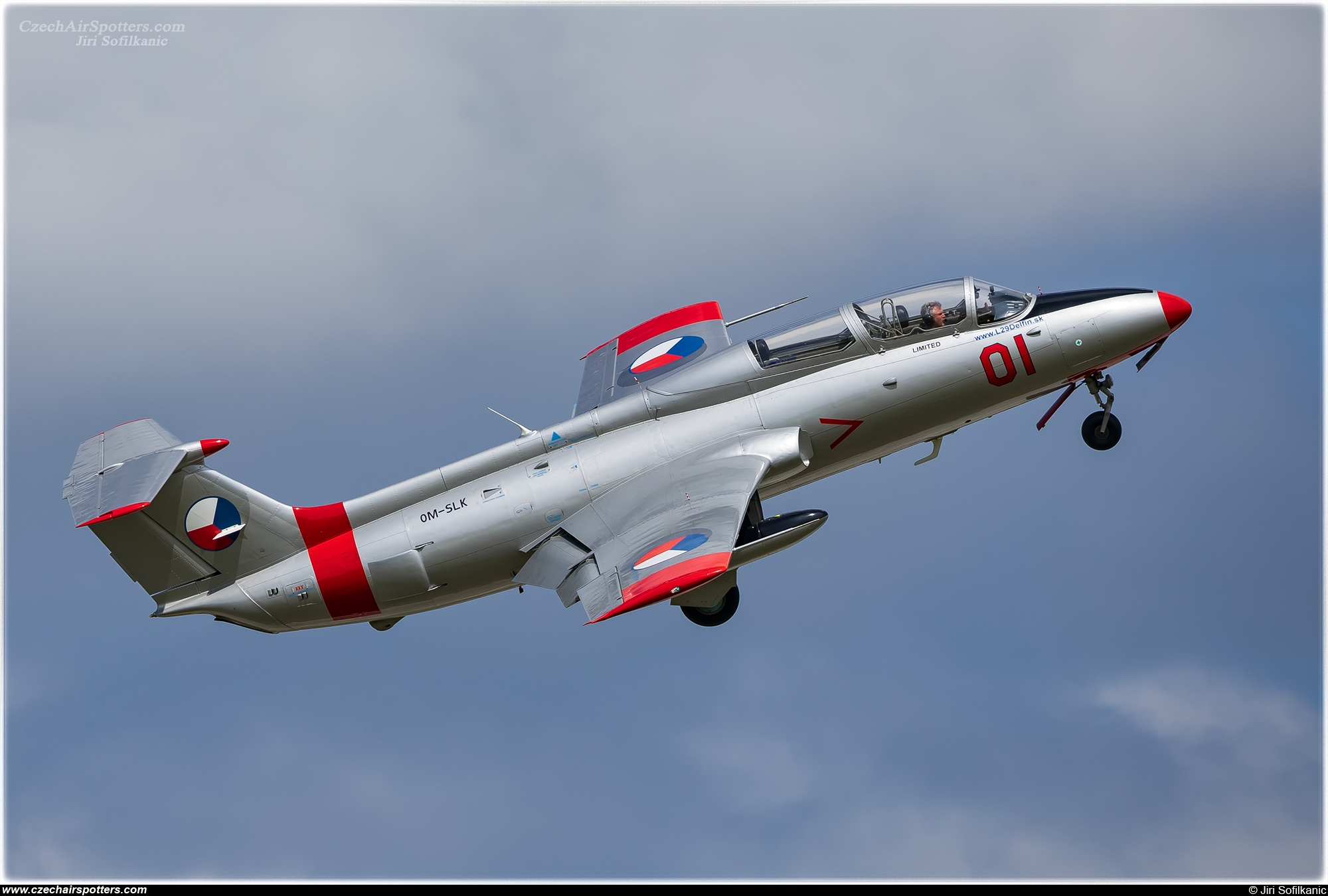 L29 Delfin sro  – Aero L-29 Delfin OM-SLK