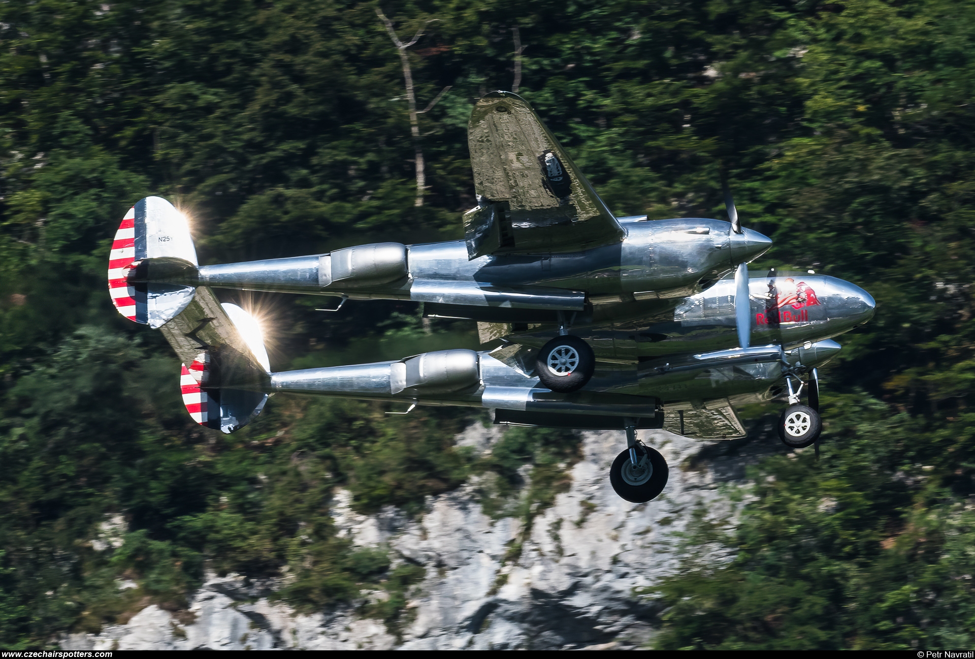 The Flying Bulls – Lockheed P-38L Lightning N25Y