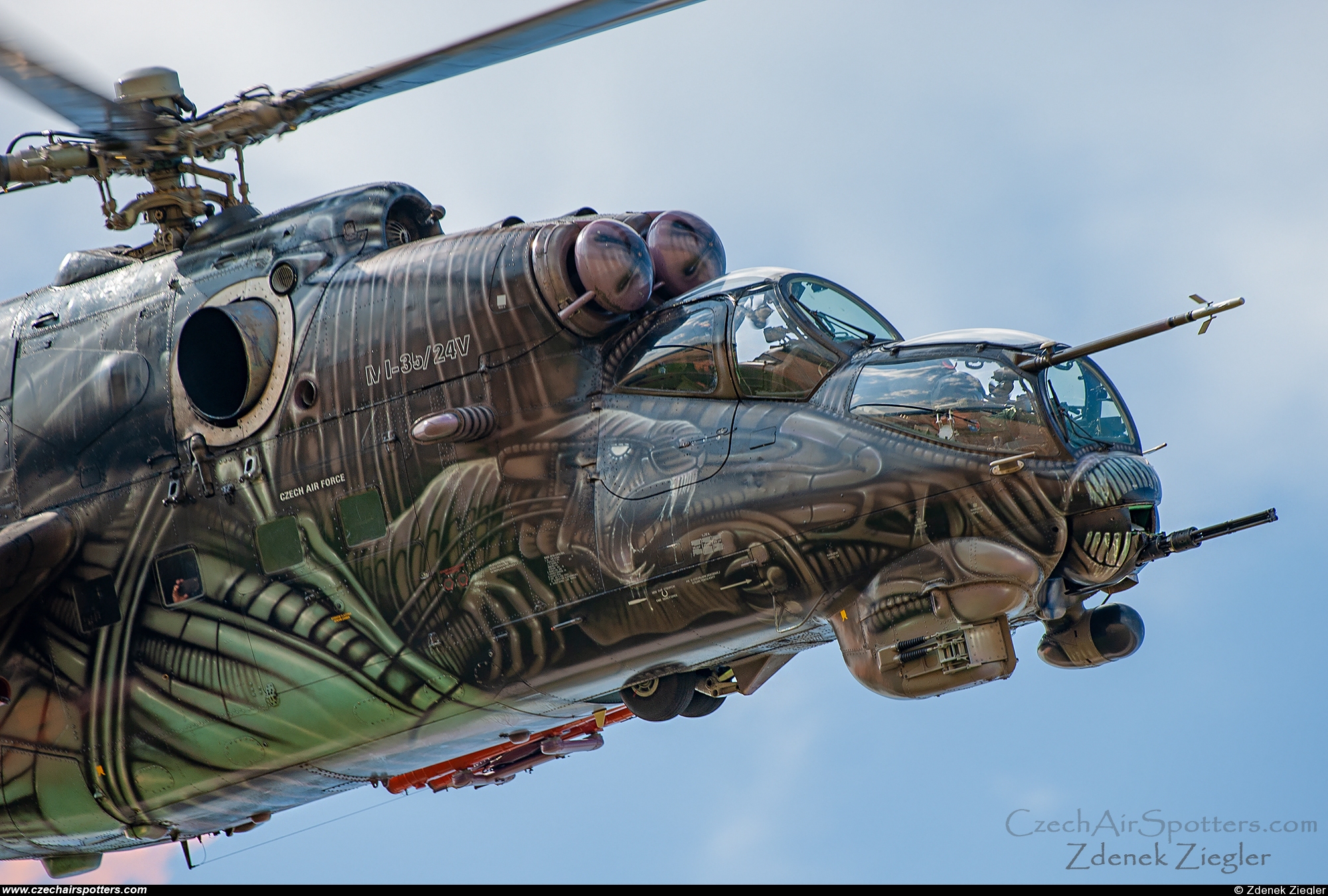Czech - Air Force – Mil Mi-24V Hind 3366