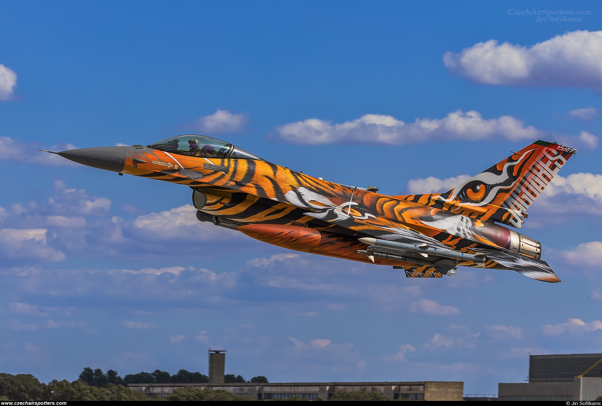 Portugal - Air Force – Lockheed Martin F-16AM Fighting Falcon 15107